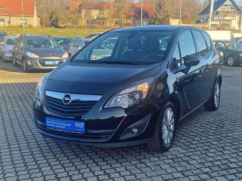 Używany Opel Meriva Active 140 KM (102 kW) 2012 Czarny Minivan