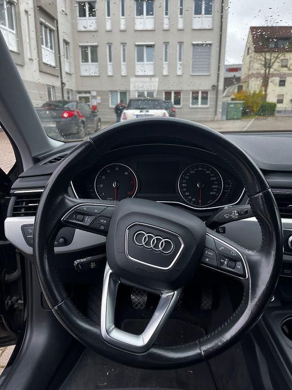 Gebraucht Audi A4 Design 190 PS (139 kW) 2016 Schwarz Limousine