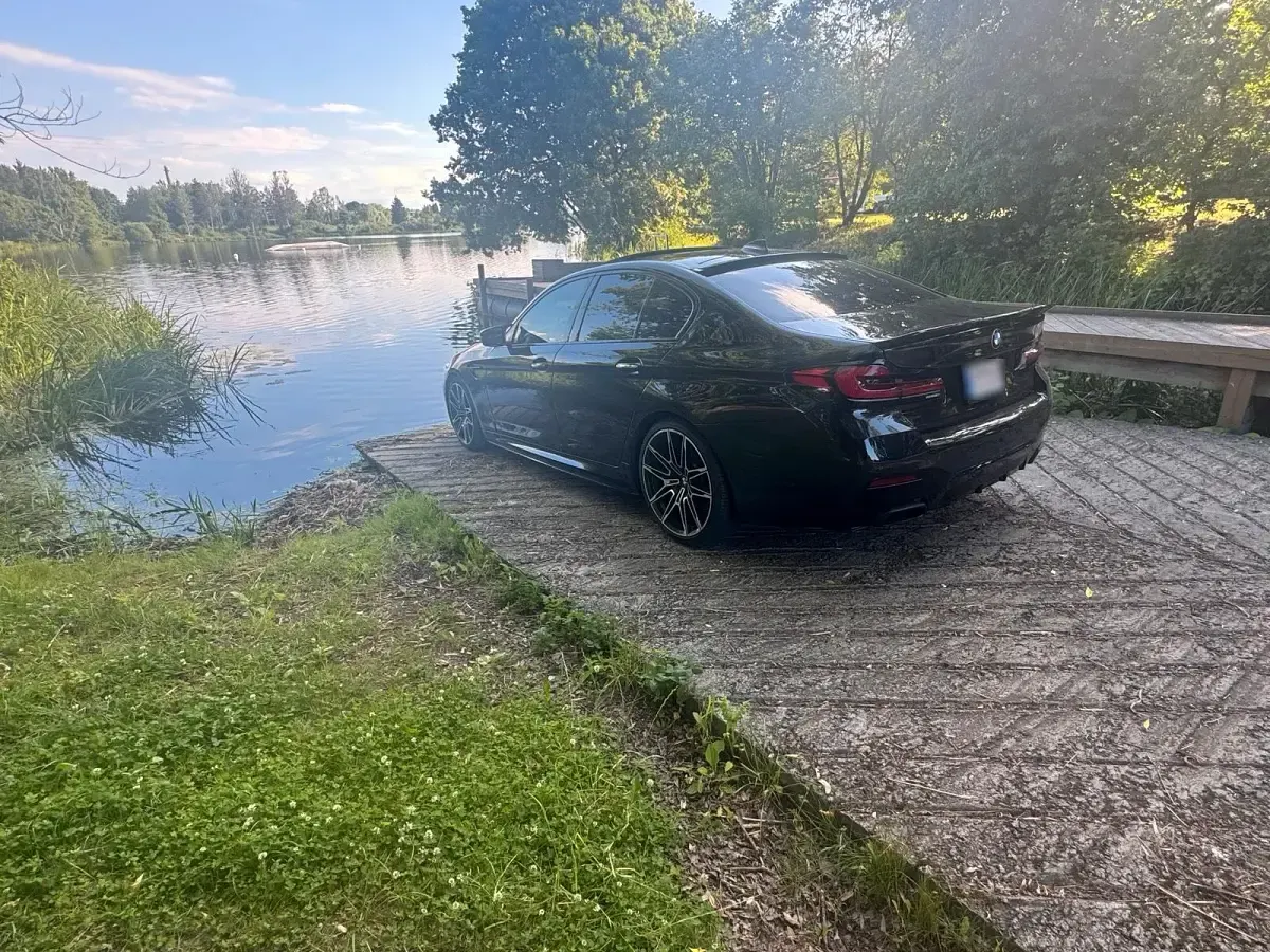 Gebraucht BMW M550 449 PS (330 kW) 2018 Schwarz Limousine