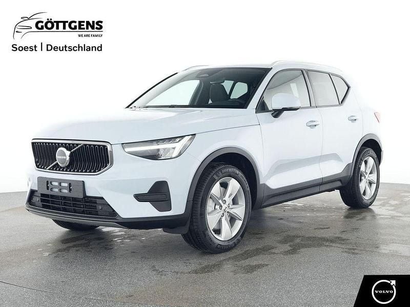 Gebraucht Volvo XC40 Core 163 PS (119 kW) 2025 Blau SUV