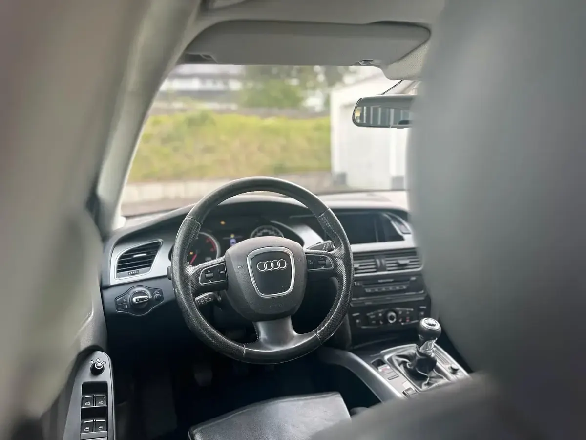 Second-hand Audi A4 240 CP (176 kW) 2008 Argintiu Break
