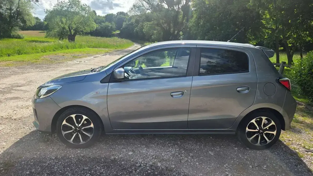 Gebraucht Mitsubishi Space Star 71 PS (52 kW) 2021 Grau Kleinwagen