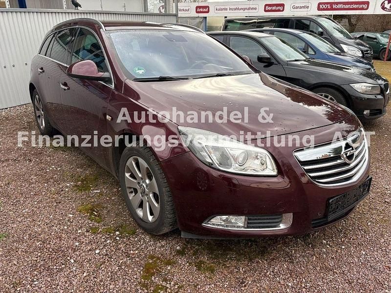 Gebraucht Opel Insignia 160 PS (117 kW) 2013 Rot Kombi