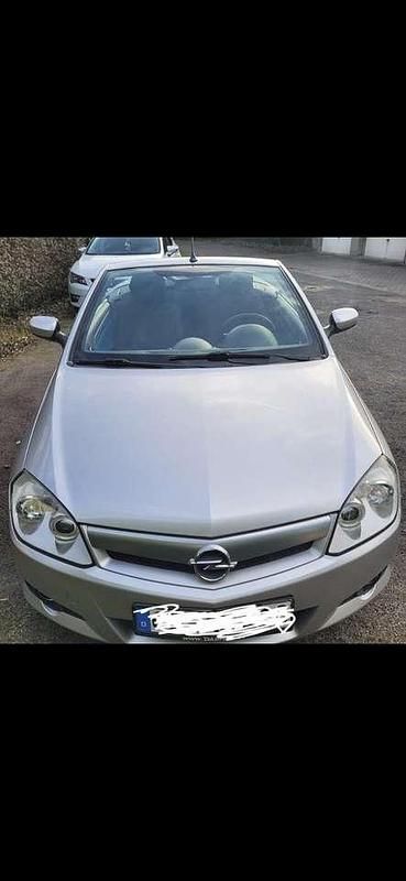 Gebraucht Opel Tigra Design Edition 90 PS (66 kW) 2006 Silber Cabrio