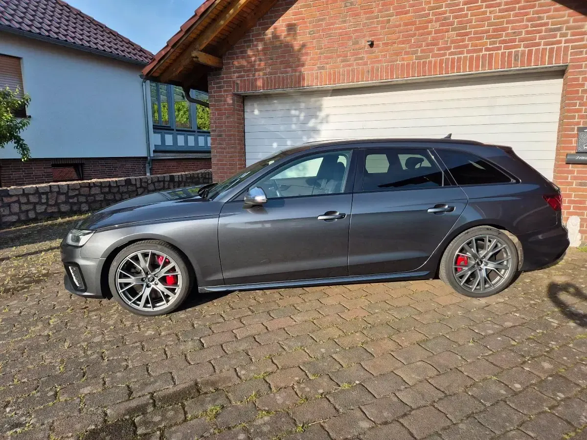 Gebraucht Audi S4 S-Line 347 PS (255 kW) 2020 Grau Kombi