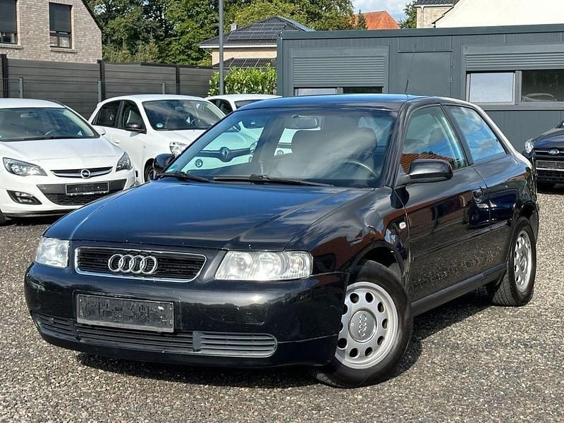 Gebraucht 2001 Audi A3 Ambiente Limousine | 599 € (Superpreis) - Bild 1/4