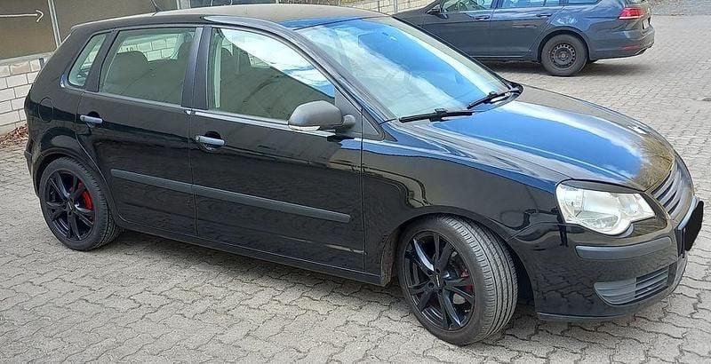 Gebraucht VW Polo 69 PS (50 kW) 2007 Schwarz Kleinwagen