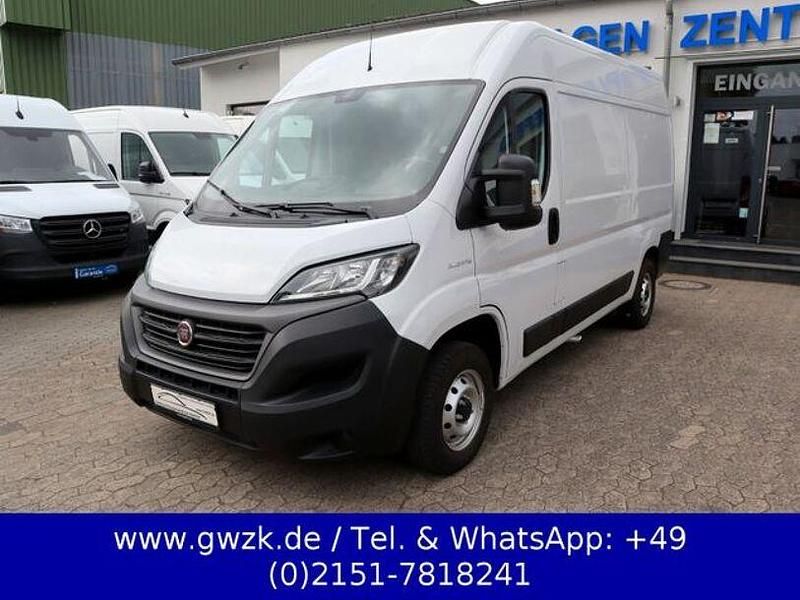 Weiss Gebraucht 2021 Fiat Ducato Van | 22.450 € (Etwas zu teuer) - Bild 1/3