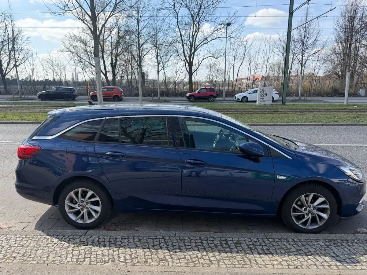Gebraucht Opel Astra Ultimate 122 PS (89 kW) 2021 Blau Kombi