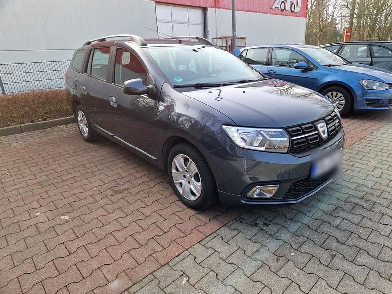 Gebraucht Dacia Logan 73 PS (53 kW) 2017 Grau Kombi