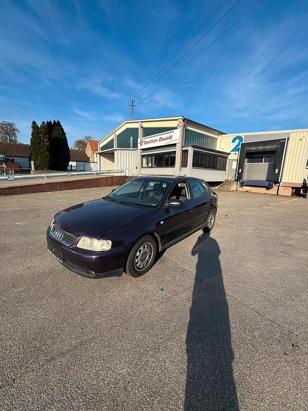 Violet Gebraucht 2002 Audi A3 Kleinwagen | 1.100 € (Guter Preis) - Bild 1/4