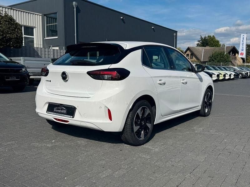 Brugt Opel Corsa-e Elegance 100 kW (136 HK) 2022 Hvid Hatchback