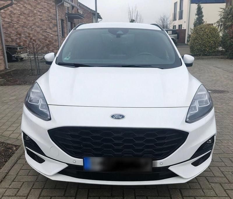 Gebraucht Ford Kuga ST-Line 224 PS (164 kW) 2021 Weiß SUV