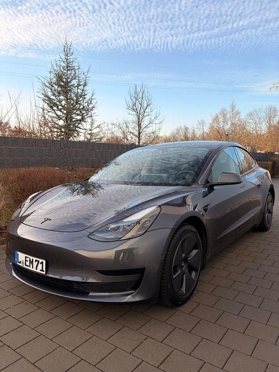 Gebraucht Tesla Model 3 RWD 239 kW (325 PS) 2022 Grau Limousine