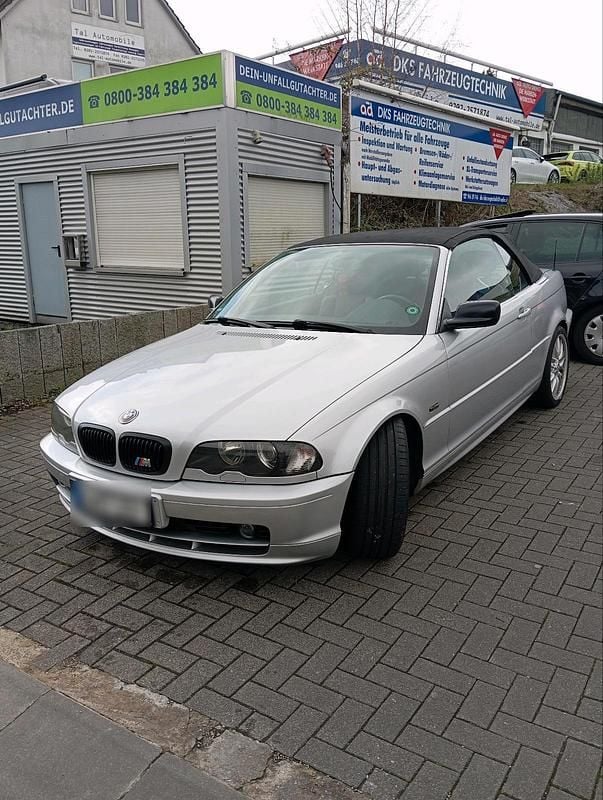 Używany BMW 320 170 KM (125 kW) 2002 Srebrny Kabriolet