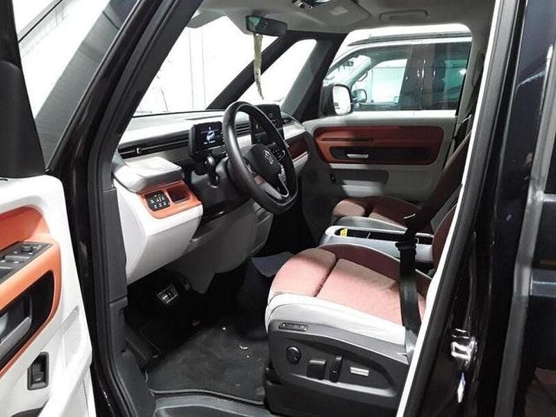Gebraucht VW ID. Buzz Pro 150 kW (204 PS) 2024 Deep black Van / Kleinbus