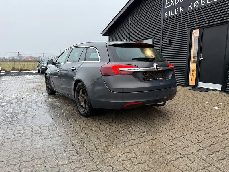 Gebraucht Opel Insignia Innovation 163 PS (119 kW) 2015 Grau Kombi