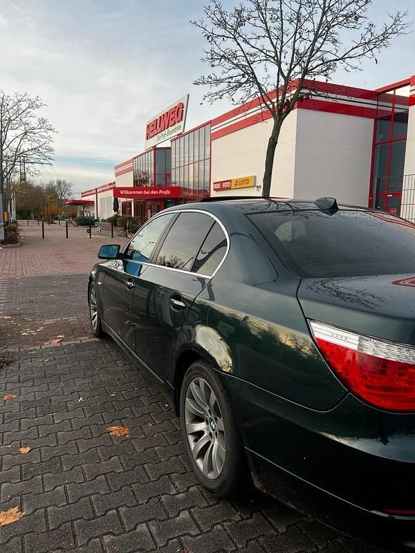 Gebraucht BMW 530 272 PS (200 kW) 2007 Grün Limousine