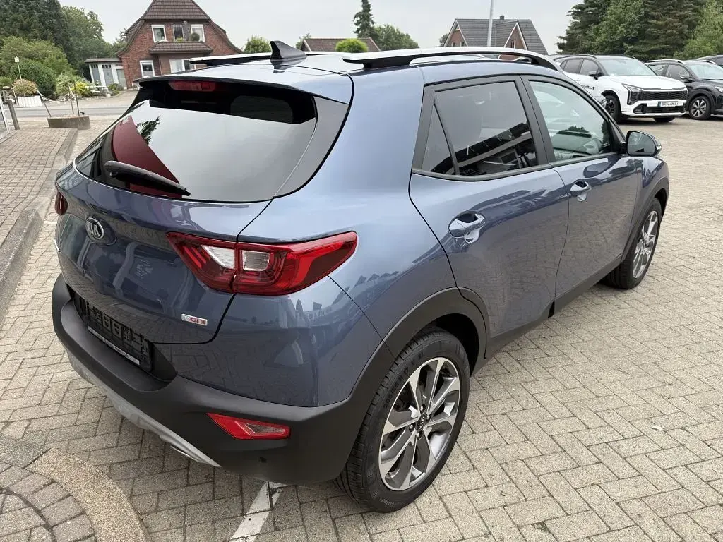 Gebraucht Kia Stonic DREAM-TEAM Edition 101 PS (74 kW) 2020 Blau SUV