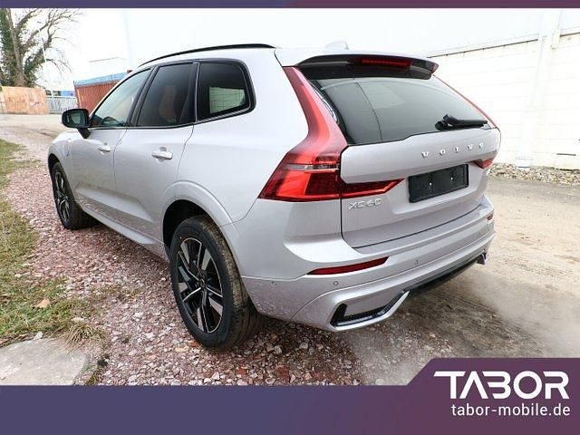 Neu Volvo XC60 Plus 349 PS (256 kW) 2025 Silber metallic SUV