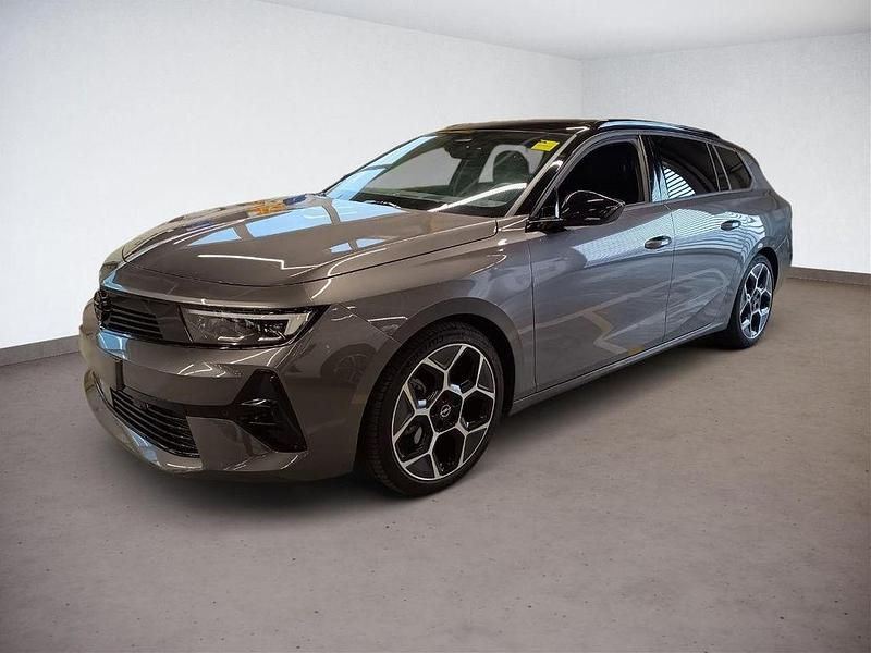 Grau Gebraucht 2024 Opel Astra Ultimate Kombi | 26.950 € (Etwas zu teuer) - Bild 1/4