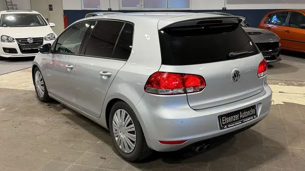 Gebraucht VW Golf VI Comfortline 122 PS (89 kW) 2009 Silber Limousine