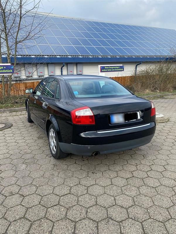 Gebraucht Audi A4 130 PS (95 kW) 2002 Schwarz Limousine