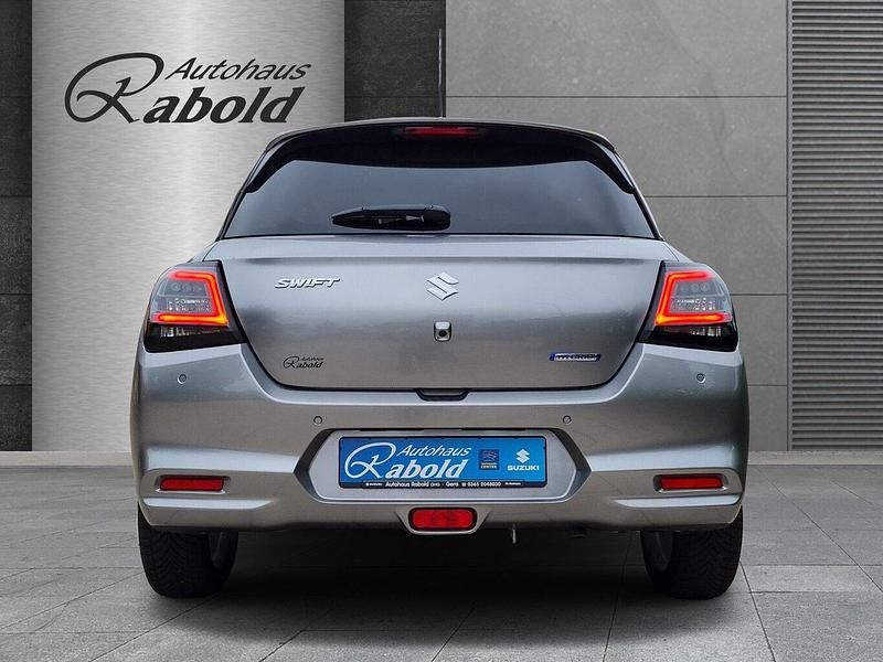 Neu Suzuki Swift Comfort 83 PS (61 kW) 2026 Premiun silber Kleinwagen