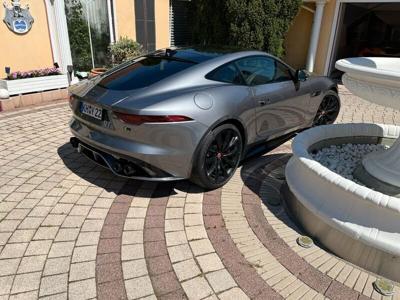 Grau Gebraucht 2023 Jaguar F-Type Coupé | 89.500 € (Fairer Preis) - Bild 1/4