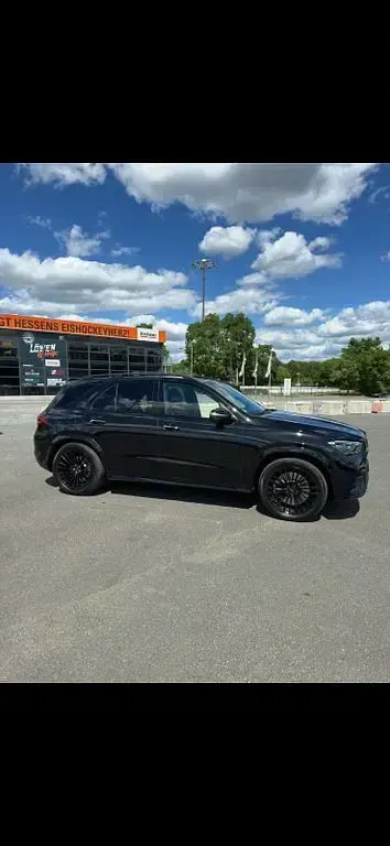 Gebraucht Mercedes GLE350 de 333 PS (244 kW) 2025 Schwarz SUV