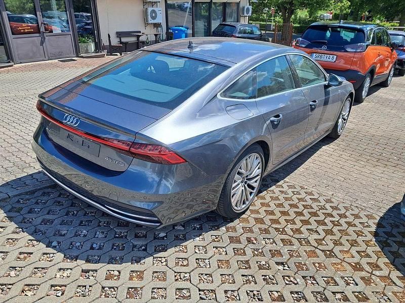 Gebraucht Audi A7 S-Line 265 PS (194 kW) 2023 Grau Limousine