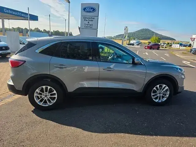 Gebraucht Ford Kuga Titanium X 225 PS (165 kW) 2024 Solarsilver (metallic) SUV