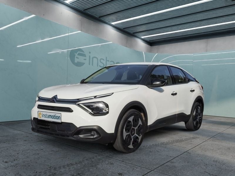 Weiß Gebraucht 2023 Citroën C4 Feel Limousine | 22.580 € (Etwas zu teuer) - Bild 1/4