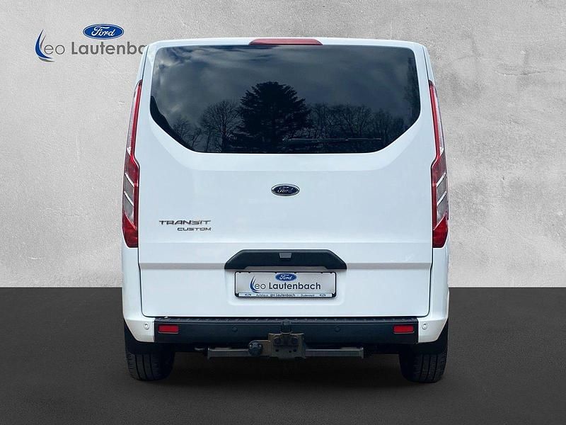 Gebraucht Ford Transit Custom Trend 170 PS (125 kW) 2019 Frostweiß Pickup