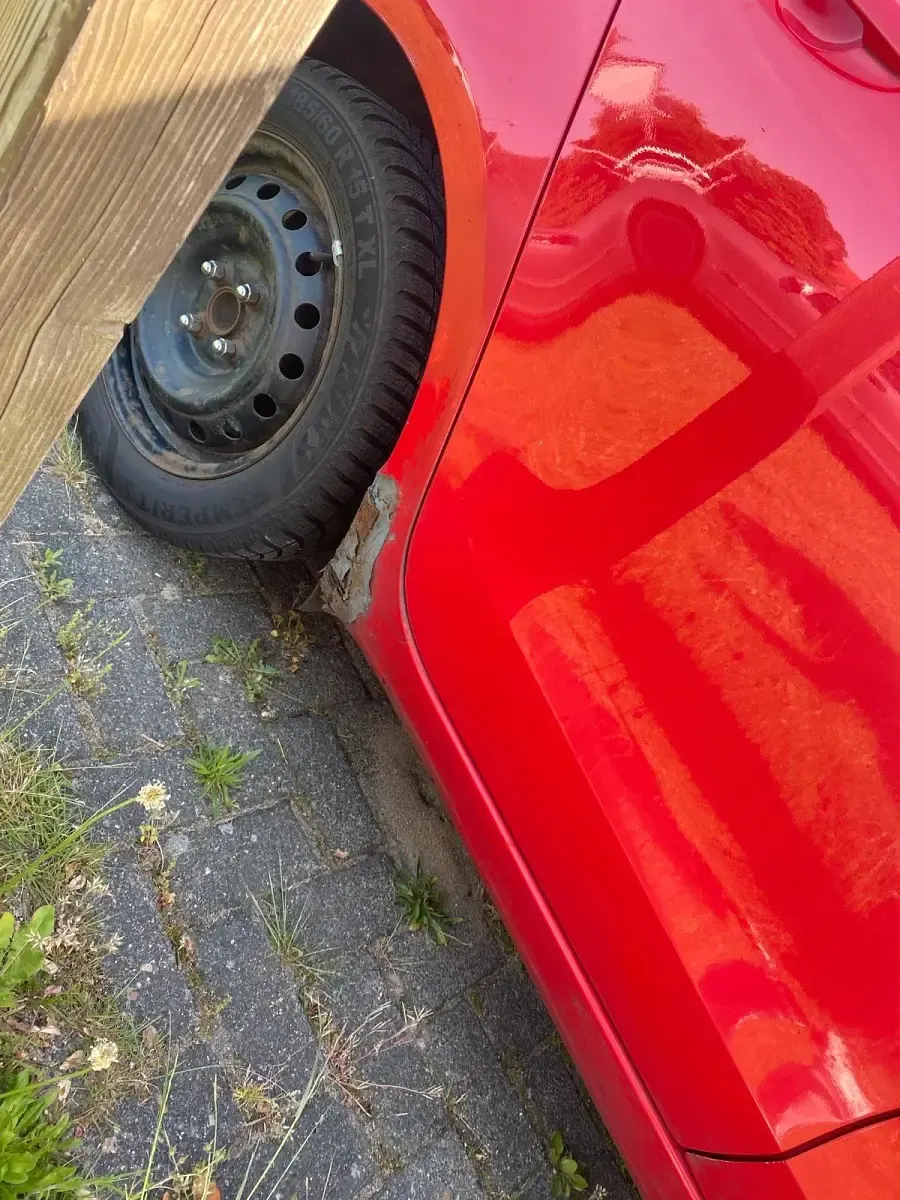 Gebraucht Toyota Yaris 90 PS (66 kW) 2007 Rot Kleinwagen