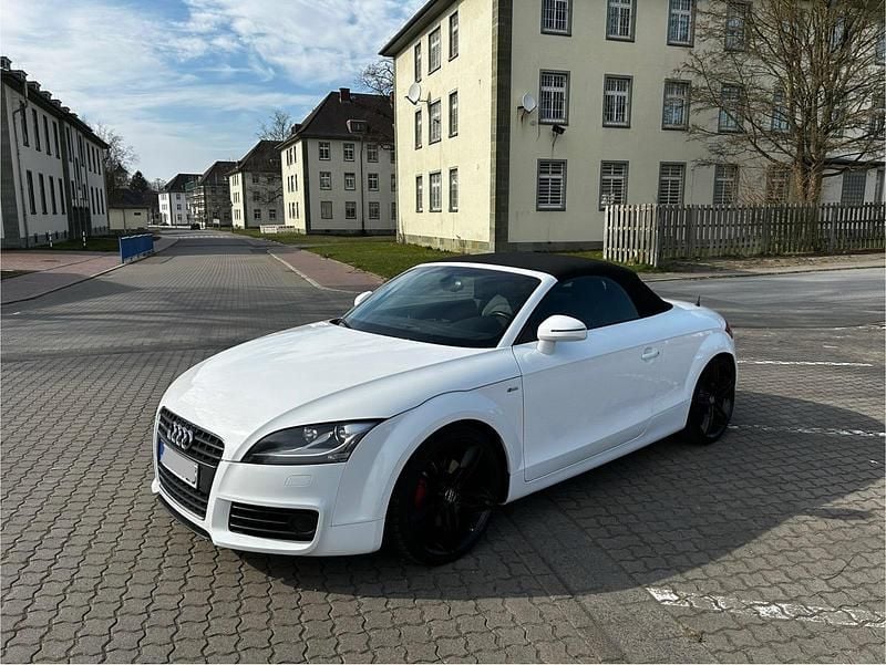 Weiß Gebraucht 2009 Audi TT S-Line Cabrio | 8.990 € (Guter Preis) - Bild 1/4