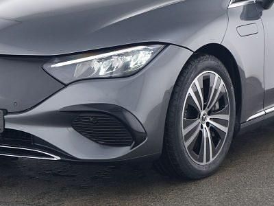 Gebraucht Mercedes EQE300 Advanced Plus 180 kW (245 PS) 2024 lack selenitgrau Limousine