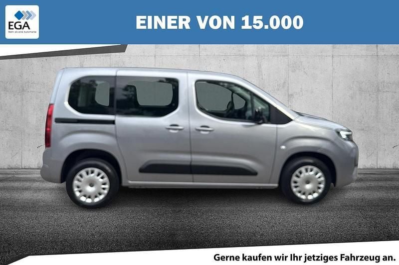 Gebraucht Opel Combo 101 PS (74 kW) 2024 Grau metallic Van / Kleinbus