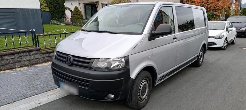 Silber Gebraucht 2013 VW T5 Van | 12.000 € (Guter Preis) - Bild 1/4