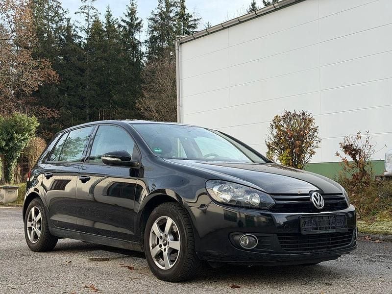 Schwarz Gebraucht 2009 VW Golf VI Trendline Limousine | 1.899 € (Superpreis) - Bild 1/4
