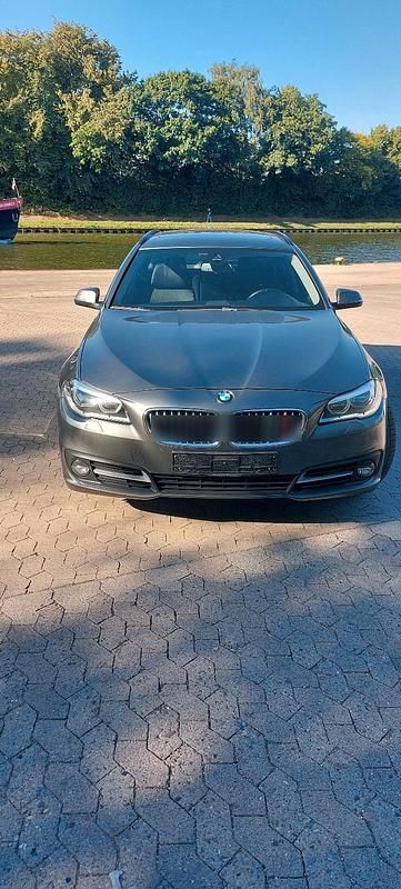Grau Gebraucht 2014 BMW 530 Kombi | 9.500 € (Superpreis) - Bild 1/4