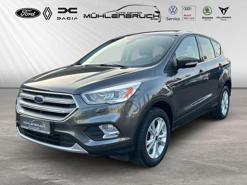 Gebraucht Ford Kuga Titanium 150 PS (110 kW) 2017 Magneticgrau metallic SUV