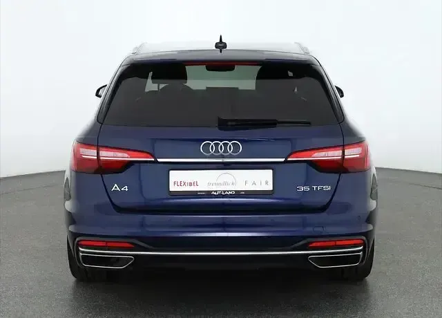 Gebraucht Audi A4 Advanced 150 PS (110 kW) 2023 Blau Kombi