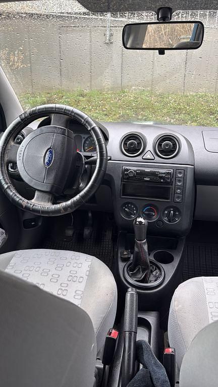 Gebraucht Ford Fiesta 69 PS (50 kW) 2003 Blau Kleinwagen