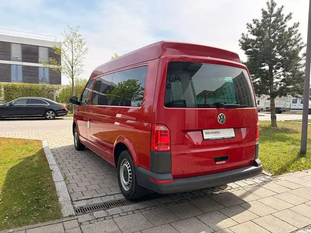 Usata VW Transporter 150 CV (110 kW) 2016 Rosso Furgone
