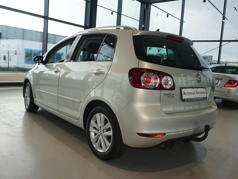 Gebraucht VW Golf VI S 122 PS (89 kW) 2012 Grau Kleinwagen