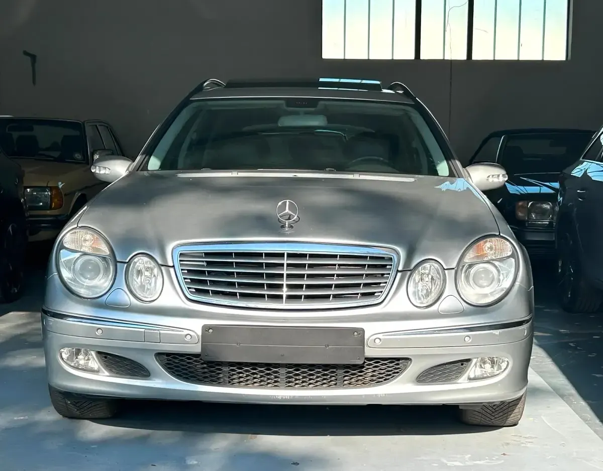 Gebraucht Mercedes E280 Elegance 177 PS (130 kW) 2005 Silber Kombi