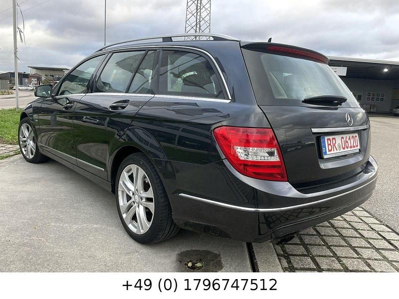 Gebraucht Mercedes C200 Avantgarde 136 PS (100 kW) 2011 Schwarz Kombi
