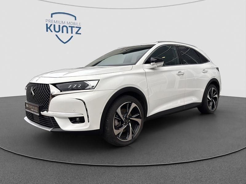 Lack weiss banquise/lackierung plate standard Gebraucht 2022 DS Automobiles DS7 Crossback Rivoli Plus SUV | 27.980 € (Fairer Preis) - Bild 1/4