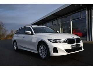 Gebraucht BMW 320 190 PS (139 kW) 2023 Weiss Kombi